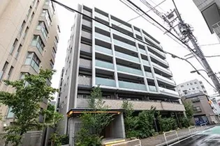 東京都新宿区若葉2【マンション】の外観