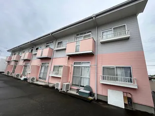 ファミール江木【2階】の外観