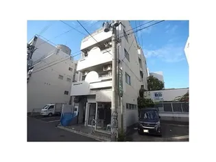 新栄ロイヤルハイツ【3階】の外観