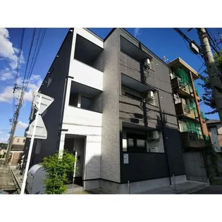 アザールの画像