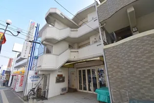 トミナガビルの画像