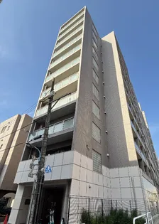 ヴィルラフィーネ東新宿【3階】の外観