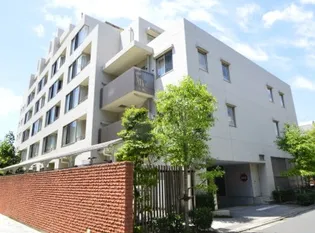 ランテンヌ四谷【2階】の外観