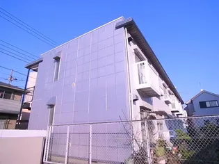 ユニバース梶ヶ谷【1階】の外観