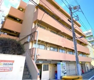 ウエストインパート10【2階】の外観