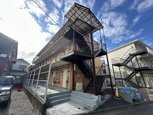 東京都八王子市大塚【アパート】の外観