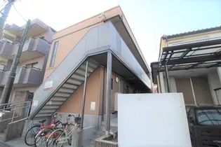 ディアス・パルモーK【2階】の外観