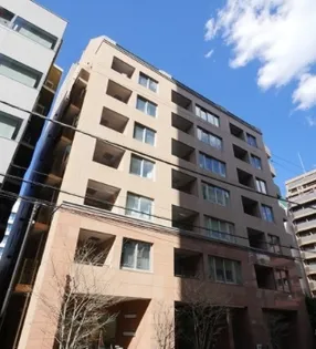 東京都千代田区西神田1【マンション】の外観