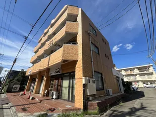 フラワーパレス【2階】の外観