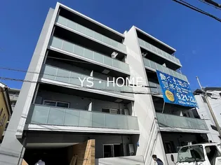 東京都新宿区西落合2【マンション】の外観