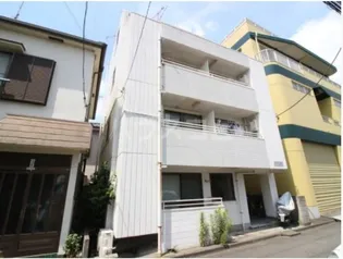 レジデンス新川崎【1階】の外観