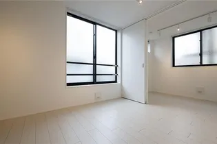 東京都世田谷区若林3【マンション】の外観