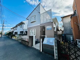 ジュネス元町【2階】の外観