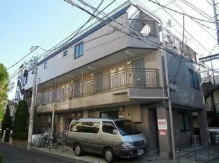 カトル・セゾン【2階】の外観