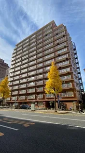 赤門ロイヤルハイツ【9階】の外観