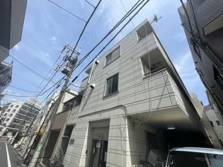 メゾン世田谷【2階】の外観