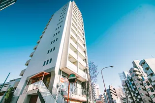 東京都港区南麻布4【マンション】の外観