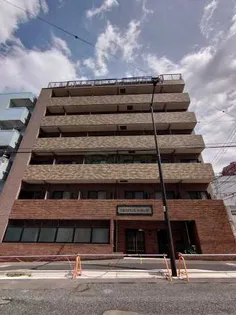 東京都新宿区市谷柳町【マンション】の外観