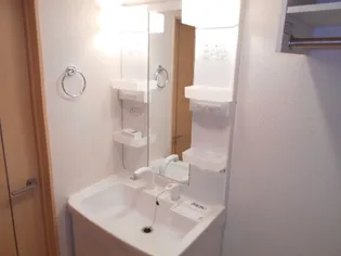 グラース カーサB【2階】の内装