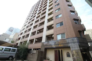 東京都文京区本駒込1【マンション】の外観