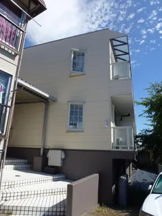 ビューテラス夏目【1階】の外観