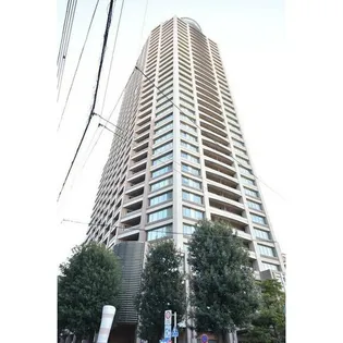 東京都港区三田1【マンション】の外観