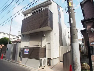セレーノ東山【1階】の外観