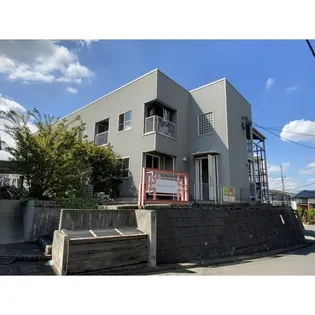 サンタスエイト【2階】の外観