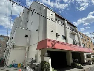 東京都港区南青山4【マンション】の外観