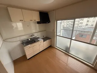 ラウル中津瀬の画像