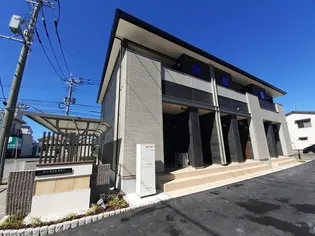 ピースフルライフ【2階】の外観