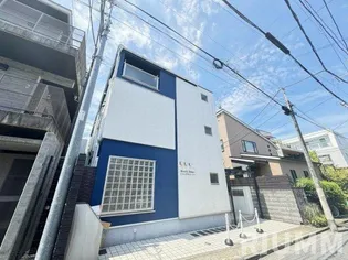 東京都渋谷区神宮前3【アパート】の外観