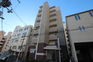 アベニール四天王寺【6階】の外観