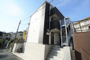 DEN生田【3階】の外観