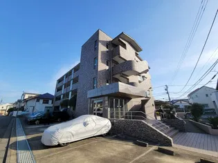 エアリーアベニューコートの画像