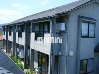 ル・ベール中山【2階】の外観