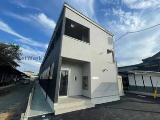 グッドラック五番館 α【1階】の外観