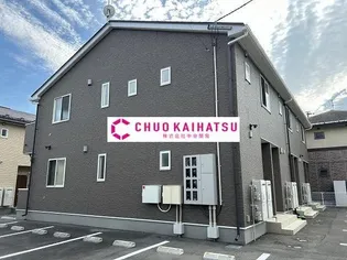 ルワンジュA【1階】の外観