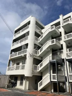 天久マンション【3階】の外観