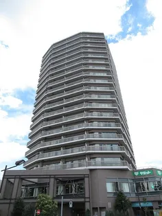 東京都練馬区春日町5【マンション】の外観