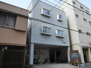 アームビル【3階】の外観