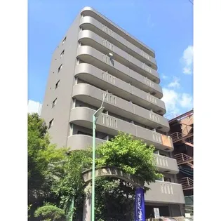 ウイングパーク【2階】の外観