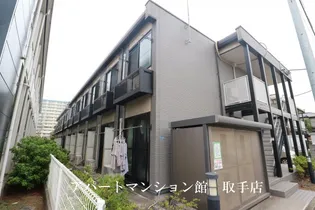 レオパレスシェソワIII【2階】の外観