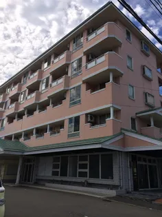 ライフフィールドマンション【3階】の外観