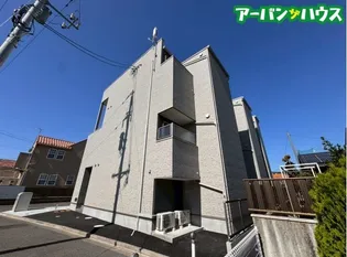 ADC高島駅東【1階】の外観