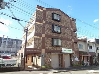 シャローム深草【4階】の外観