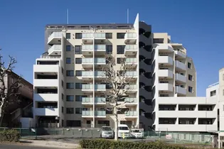 レジディア白金高輪【1階】の外観