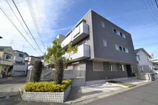 グランメゾンブリエ【3階】の外観