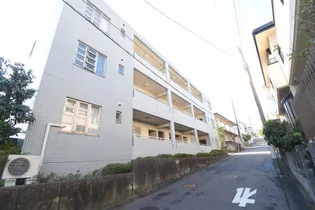 エザンス【3階】の外観