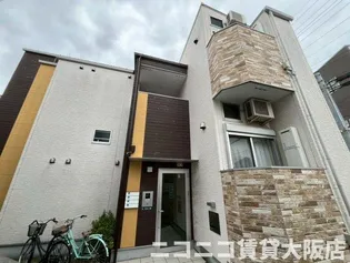 大阪府池田市石橋4【アパート】の外観